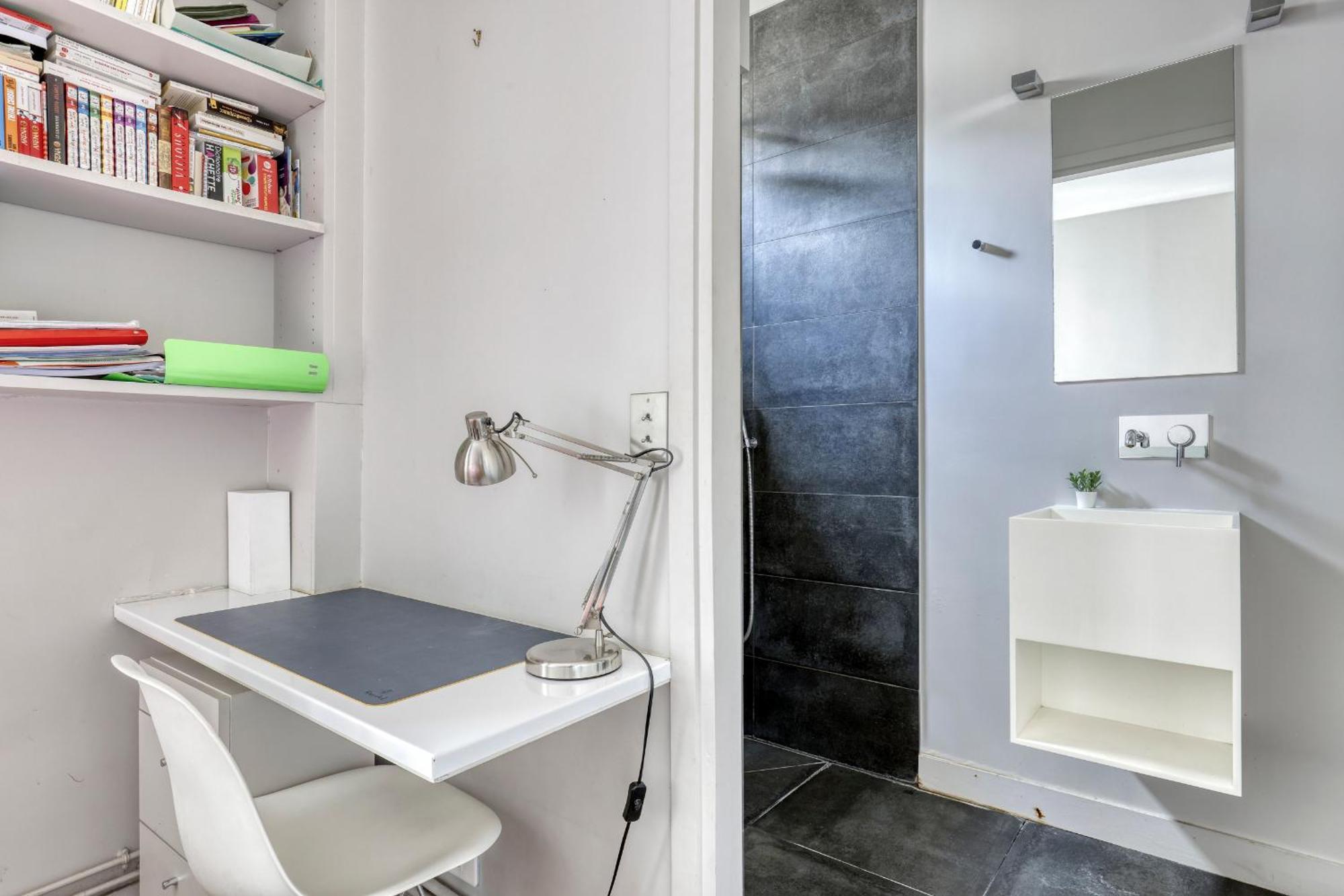 Wonderful & Large Flat In The 7th - Eiffel Tower